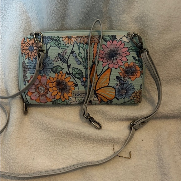 THE SAC Sequoia HOBO with Sakroots Artist Circle Large Smartphone Crossbody Bag - Picture 14 of 14